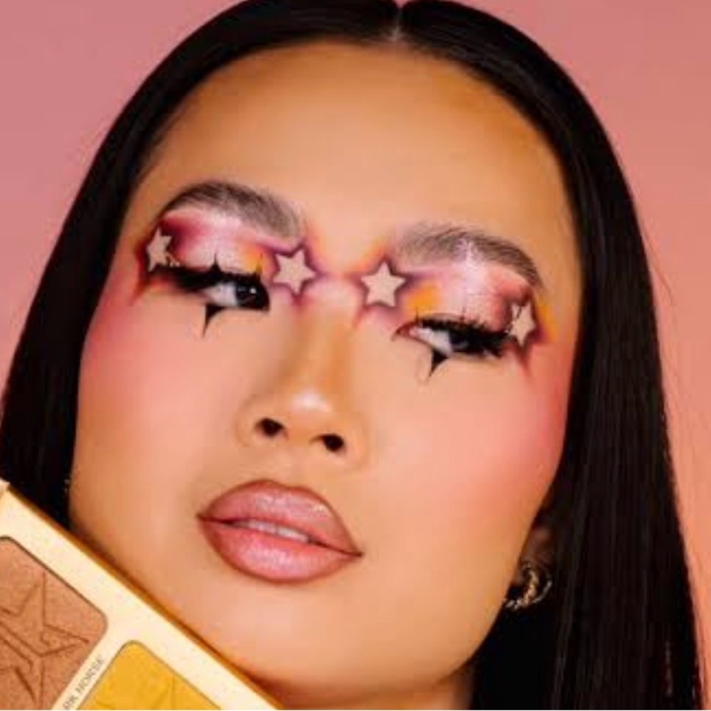 Jeffree Star Gold Blooded Eyeshadow Artistry Palette ~ 18 Shades NIB - Picture 3 of 9